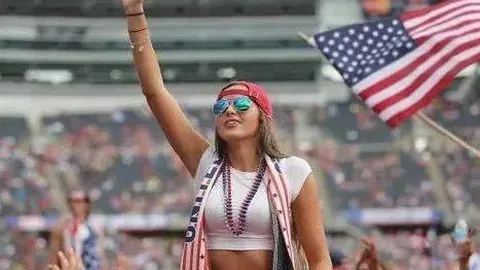 逆转挑战在即，范戴克直言英超冠军难夺